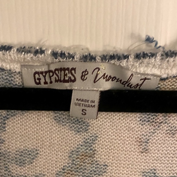 New~Gypsies & Moondust Very Lightweight Sweater - Picture 7 of 8